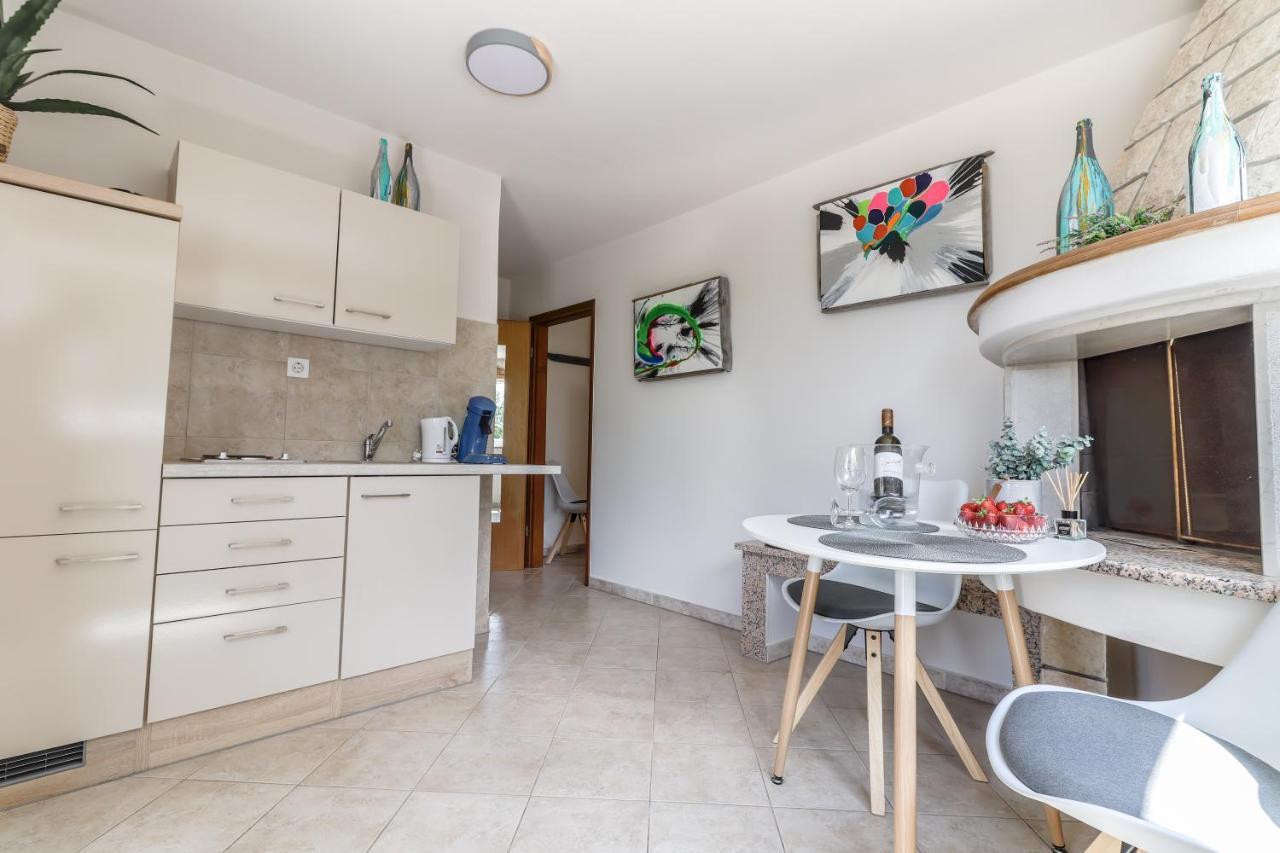 4 You Apartments Mugeba Dış mekan fotoğraf